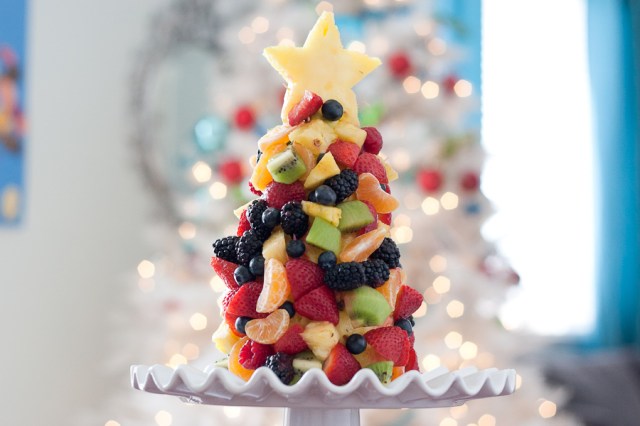 Fruit-Christmas-Tree